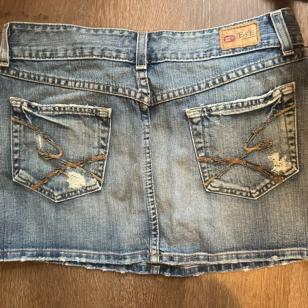 Buckle jean skirt